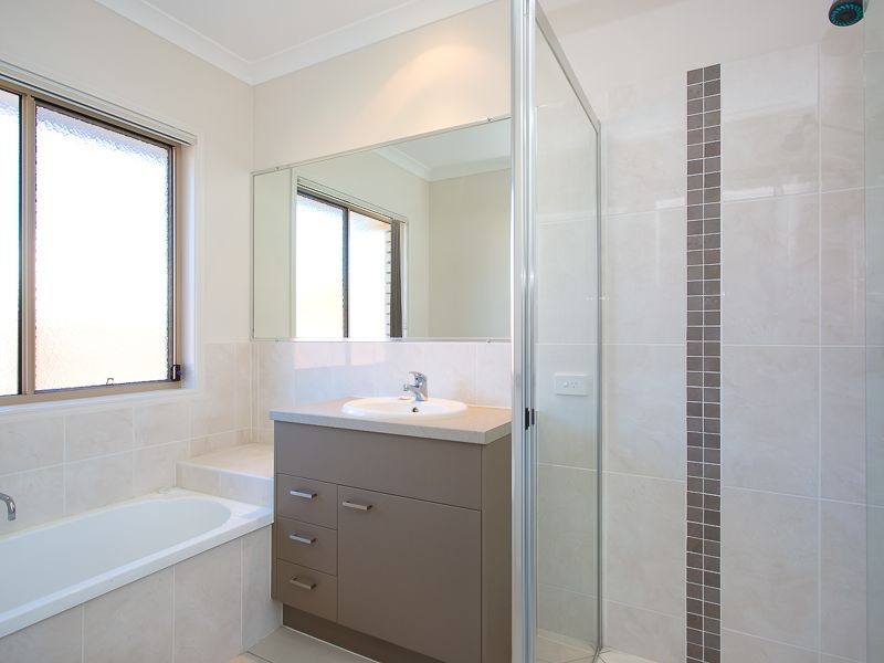 7 Pristine Place, Ningi QLD 4511