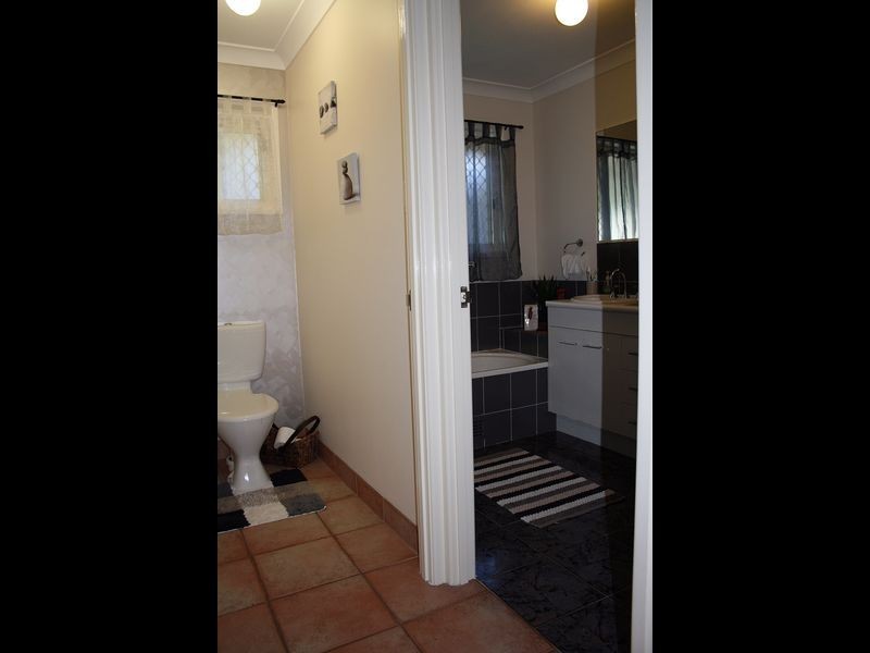 1/4 Fathom Court, Banksia Beach QLD 4507