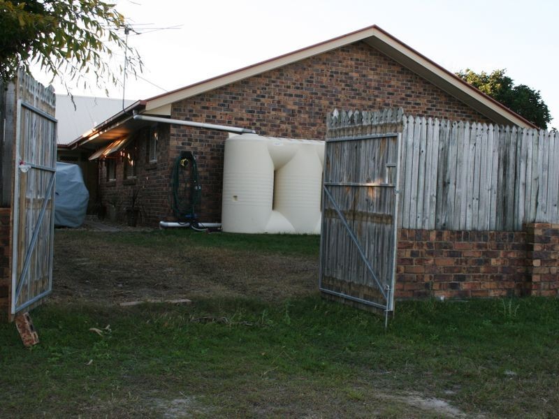 1/4 Fathom Court, Banksia Beach QLD 4507