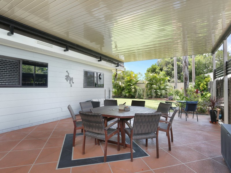 15 Sunderland Drive, Banksia Beach QLD 4507