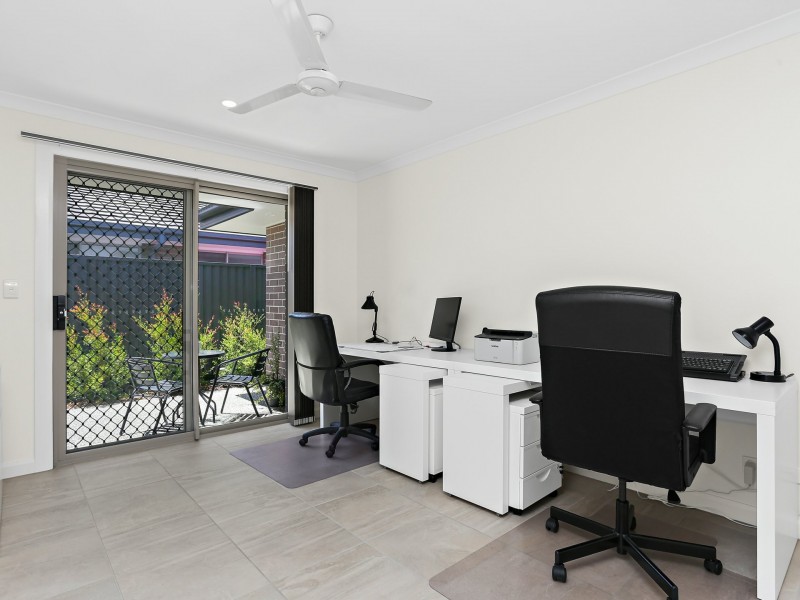 1 Redfin Way, Bongaree QLD 4507