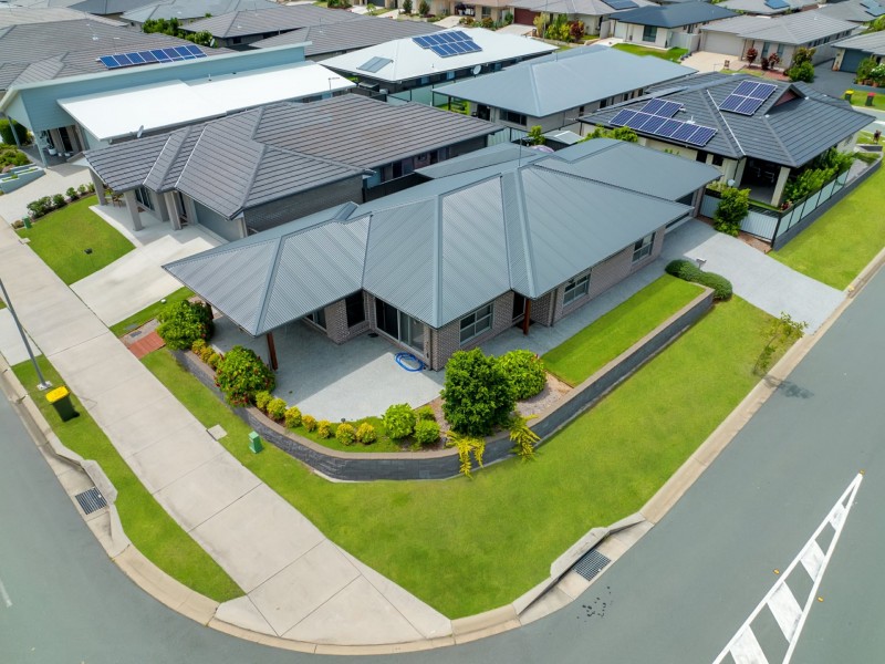 1 Redfin Way, Bongaree QLD 4507