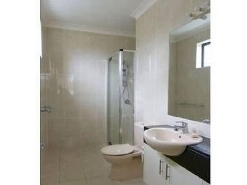 2/35 Queen Street, Bongaree QLD 4507