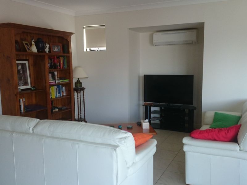2/35 Queen Street, Bongaree QLD 4507