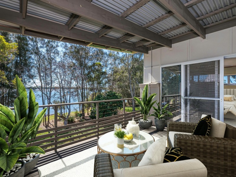 115/8 Spinnaker Drive, Sandstone Point QLD 4511