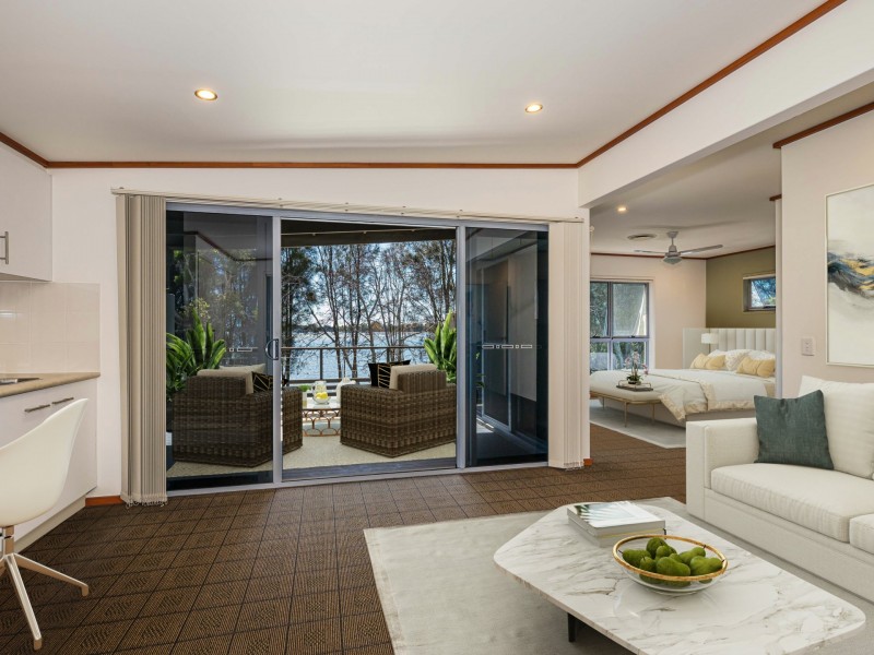 115/8 Spinnaker Drive, Sandstone Point QLD 4511