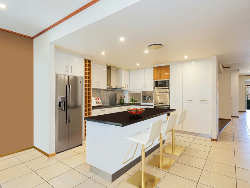 115/8 Spinnaker Drive, Sandstone Point QLD 4511