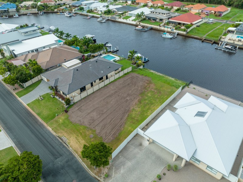 79 Pentas Drive, Bongaree QLD 4507