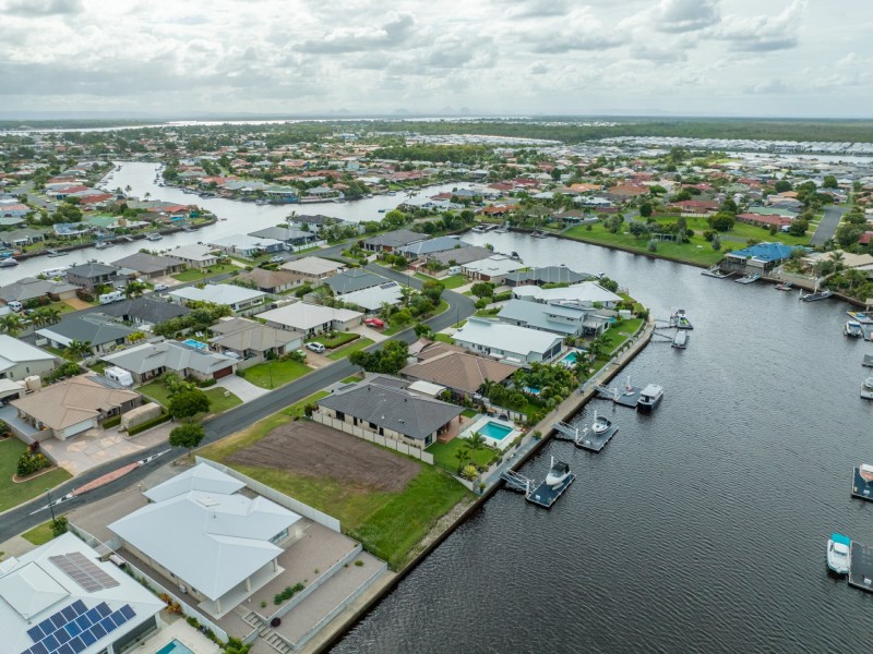 79 Pentas Drive, Bongaree QLD 4507