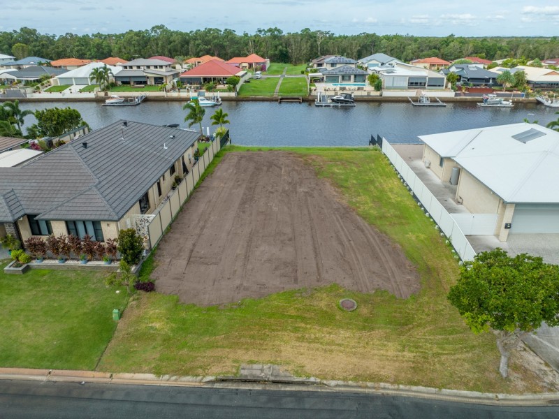 79 Pentas Drive, Bongaree QLD 4507