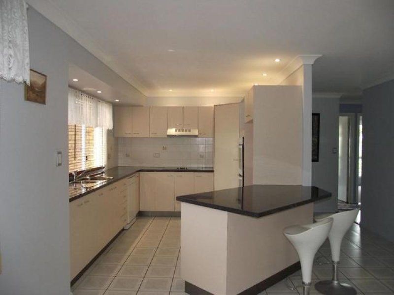 6 Cutter Court, Banksia Beach QLD 4507