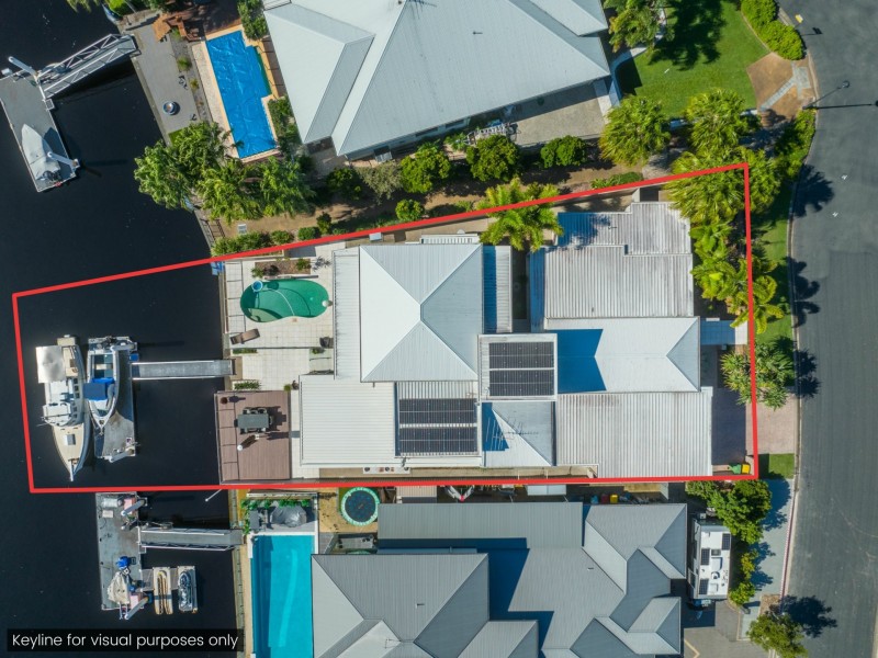 14 Raptor Parade, Banksia Beach QLD 4507