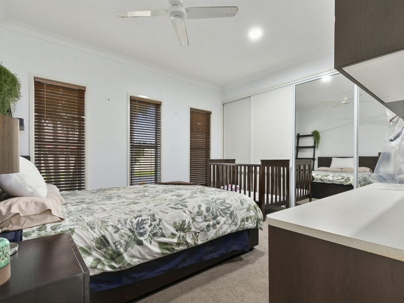 14 Raptor Parade, Banksia Beach QLD 4507