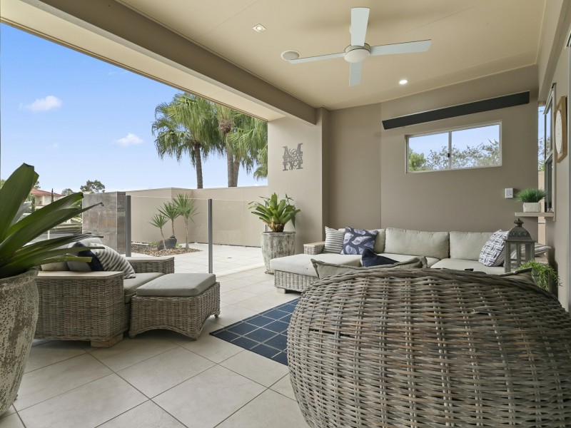 14 Raptor Parade, Banksia Beach QLD 4507