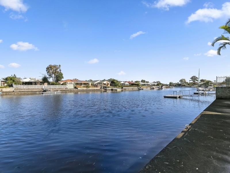 14 Hoya Crescent, Bongaree QLD 4507