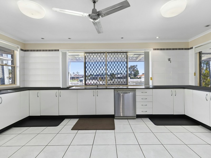 14 Hoya Crescent, Bongaree QLD 4507