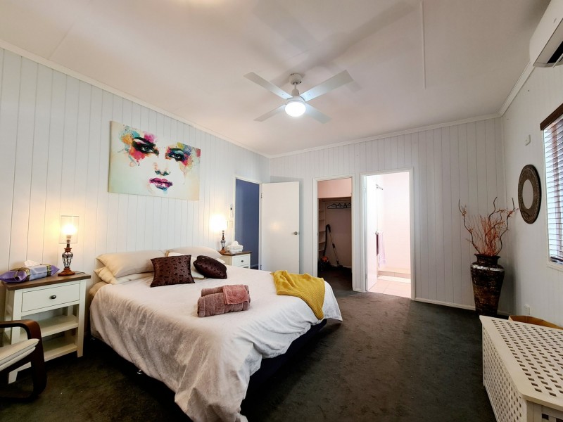 1 Alpinia Avenue, Banksia Beach QLD 4507