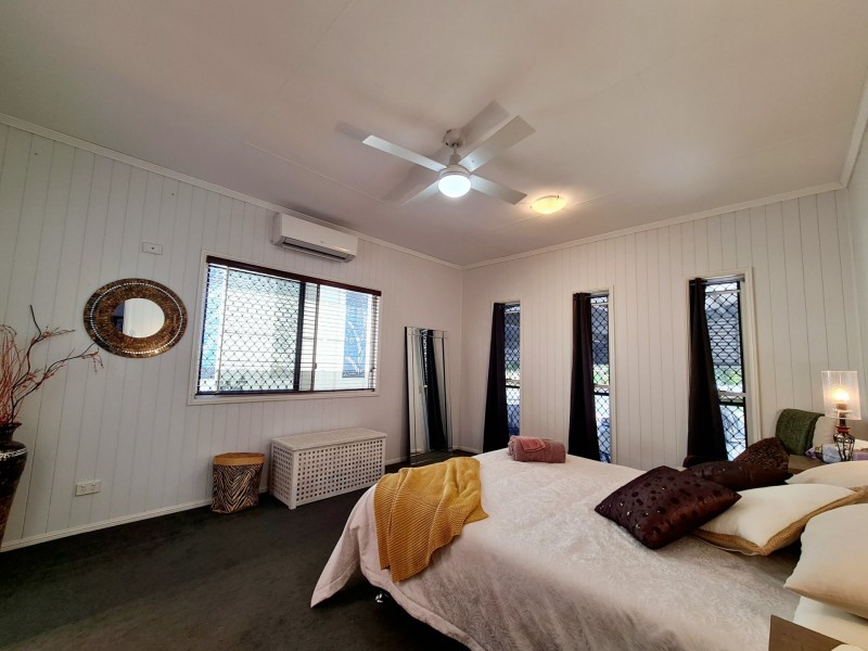 1 Alpinia Avenue, Banksia Beach QLD 4507