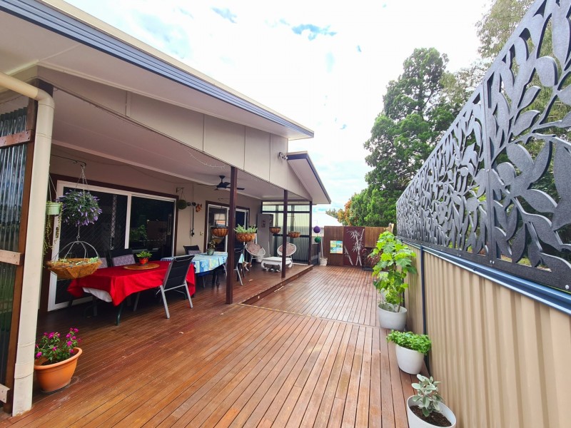 1 Alpinia Avenue, Banksia Beach QLD 4507