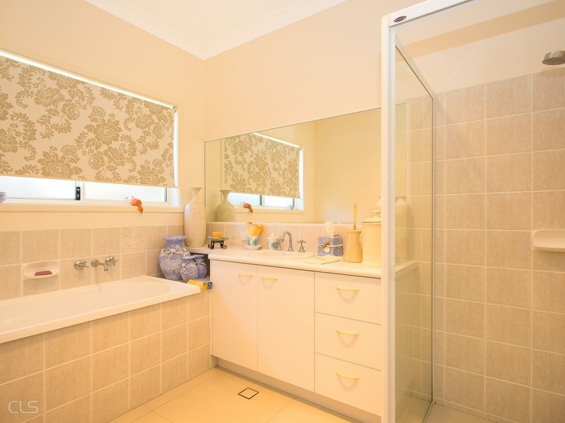 24 Tasman Court, Banksia Beach QLD 4507