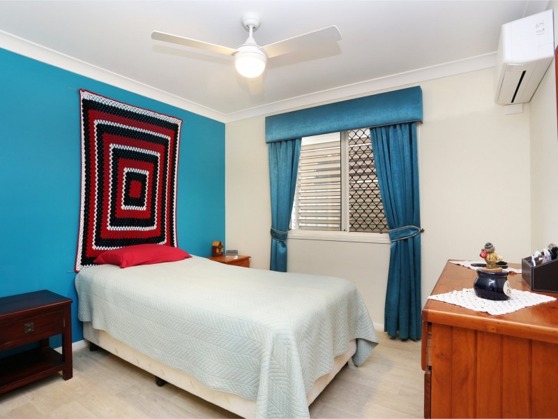 24 Pheasant Avenue, Banksia Beach QLD 4507