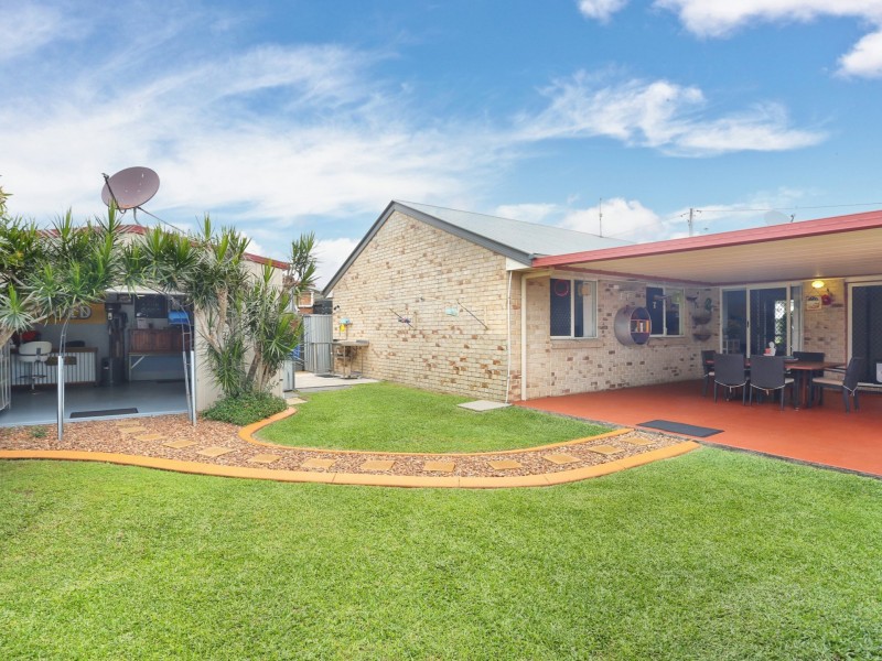 24 Pheasant Avenue, Banksia Beach QLD 4507