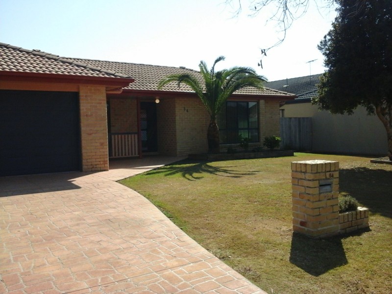 84 Carpenter Way, Sandstone Point QLD 4511