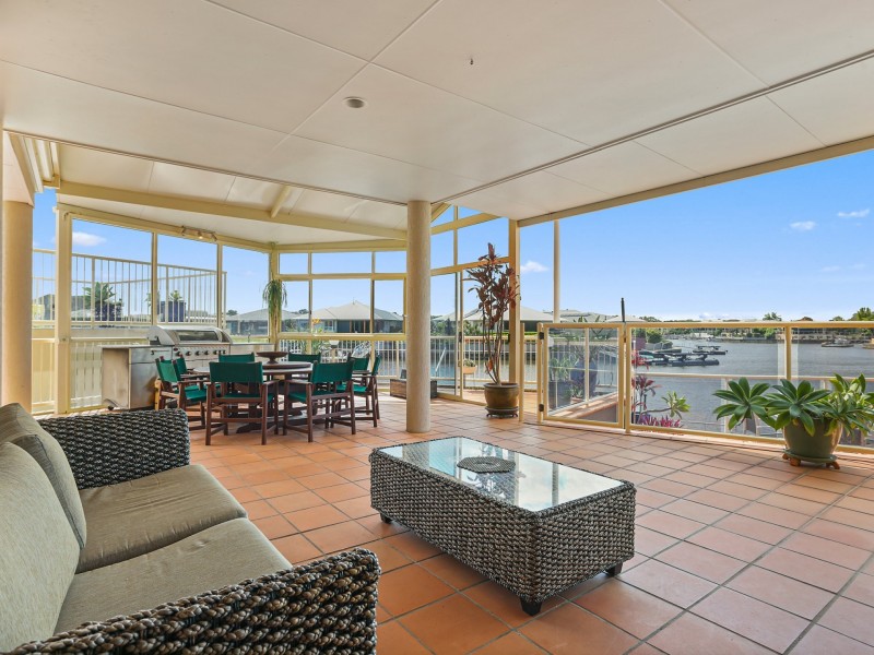 1 Oleander Drive, Bongaree QLD 4507