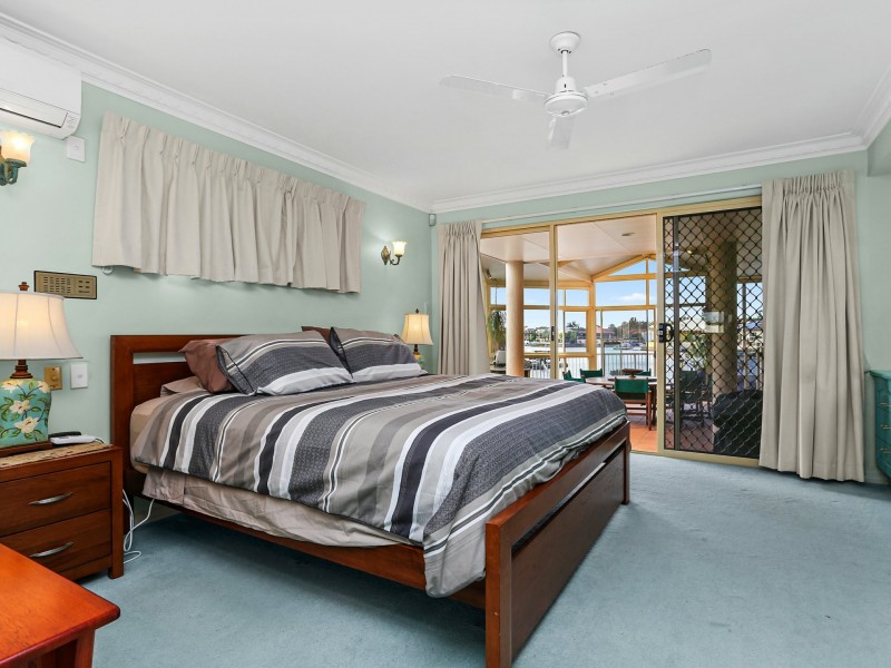 1 Oleander Drive, Bongaree QLD 4507