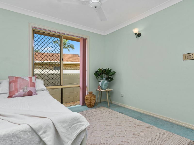 1 Oleander Drive, Bongaree QLD 4507