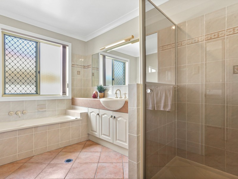 1 Oleander Drive, Bongaree QLD 4507