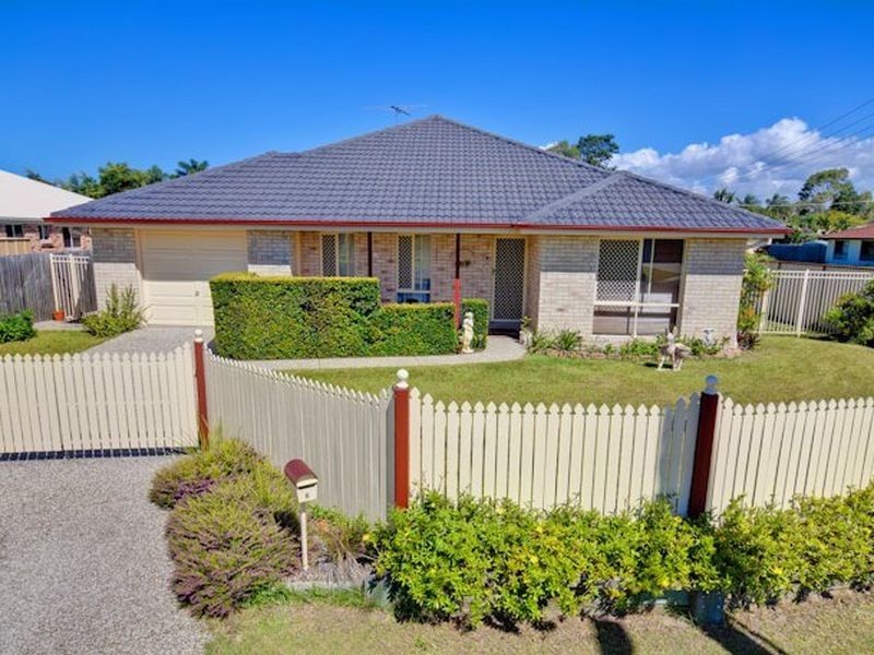 6 Weeroona Ave, Beachmere QLD 4510