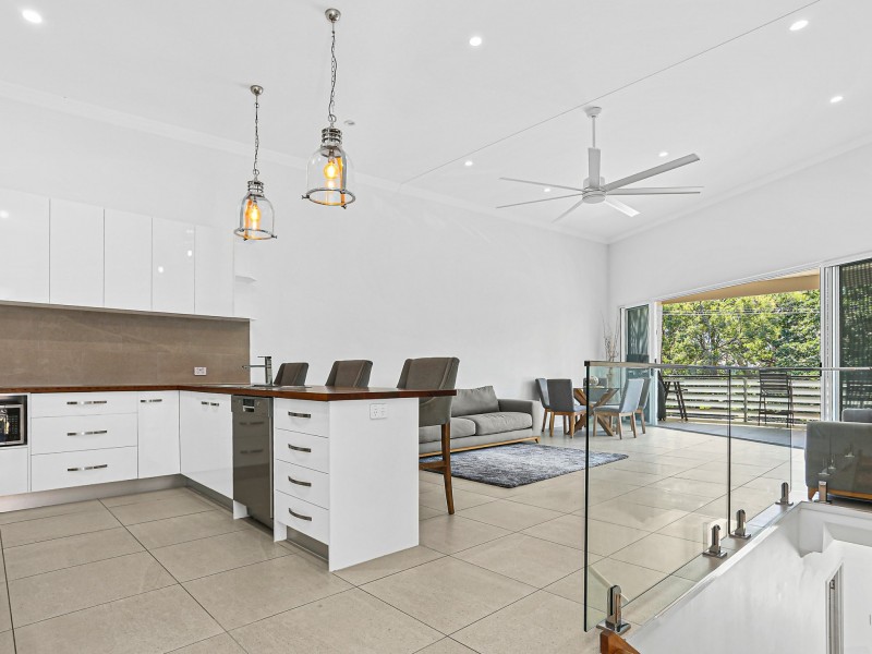 2/10 Boyd Street, Woorim QLD 4507