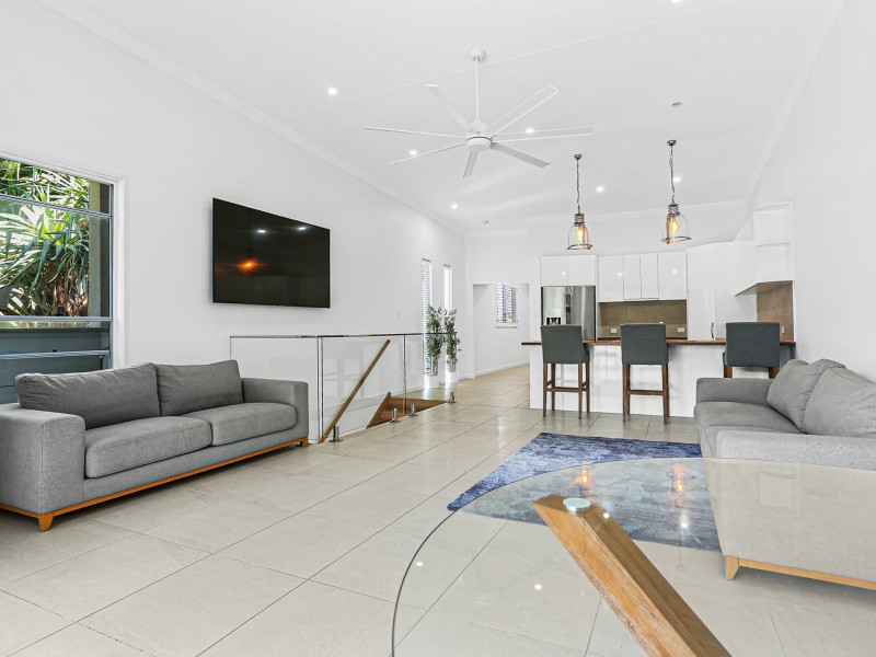 2/10 Boyd Street, Woorim QLD 4507