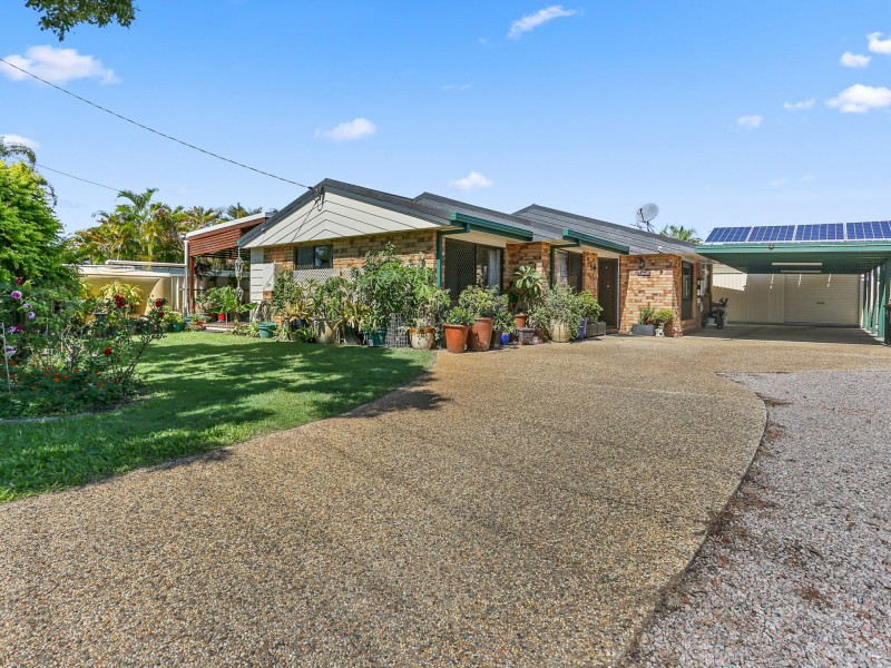 42 Sunderland Drive, Banksia Beach QLD 4507