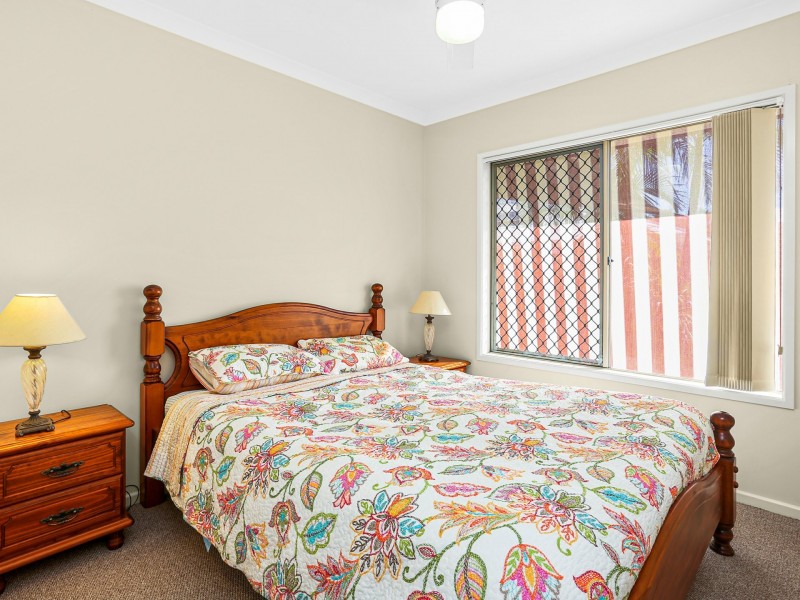 14 Sinclair Place, Ningi QLD 4511