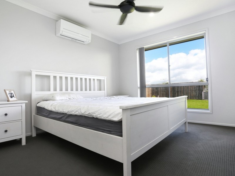 33 Water Gum Crescent, Ningi QLD 4511