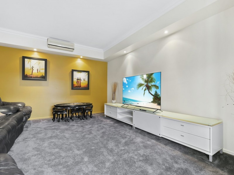 5 Mainbrace Court, Banksia Beach QLD 4507