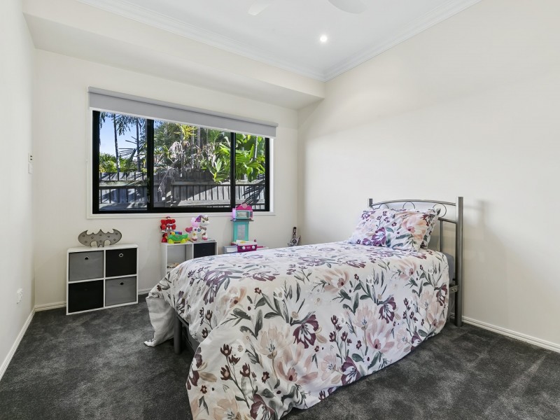 5 Mainbrace Court, Banksia Beach QLD 4507