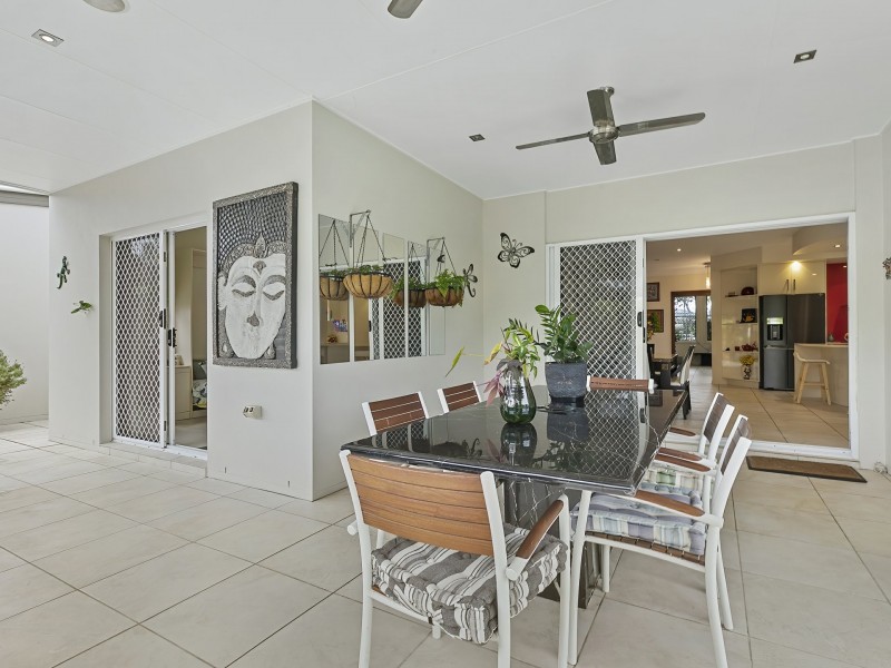 2/15 Seaeagle Place, Banksia Beach QLD 4507