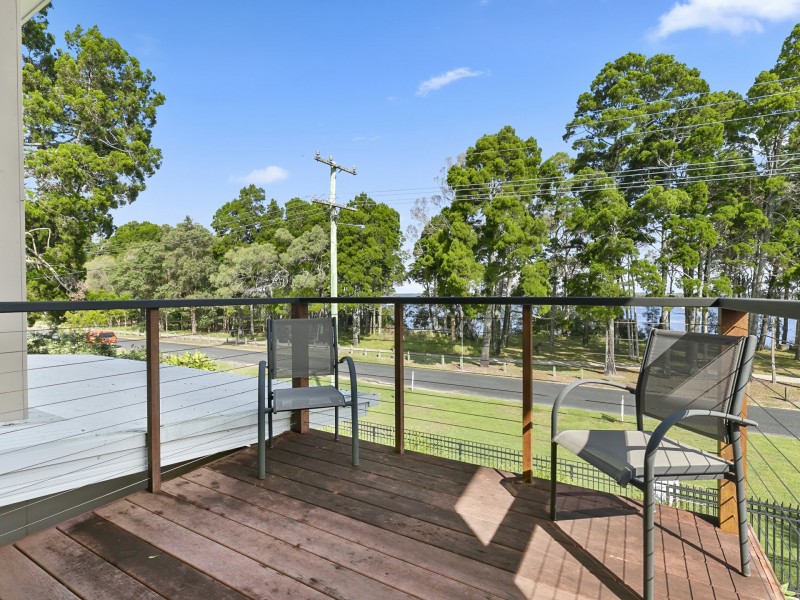 54 White Patch Esplanade, White Patch QLD 4507