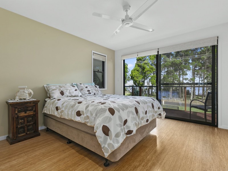 54 White Patch Esplanade, White Patch QLD 4507