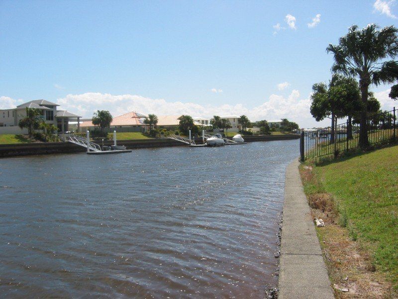 90 Raptor Parade, Banksia Beach QLD 4507