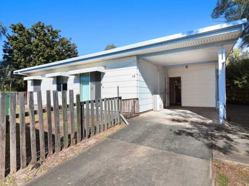 18 Dwyer Street, Beachmere QLD 4510