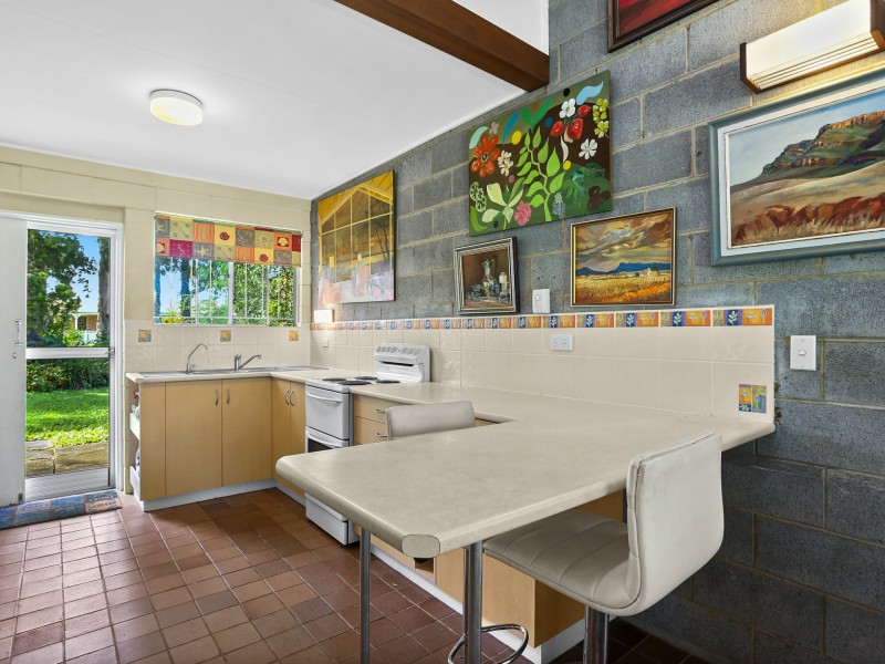 9 Solander Esplanade, Banksia Beach QLD 4507