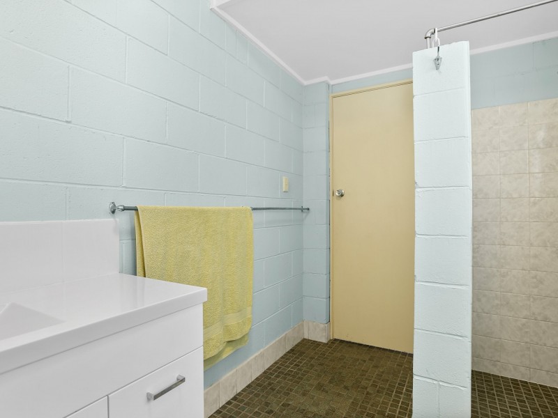 9 Solander Esplanade, Banksia Beach QLD 4507