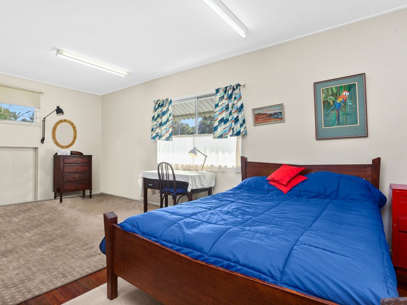 9 Solander Esplanade, Banksia Beach QLD 4507