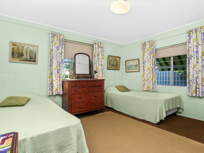 9 Solander Esplanade, Banksia Beach QLD 4507