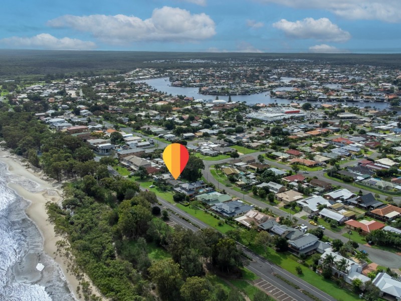 9 Solander Esplanade, Banksia Beach QLD 4507