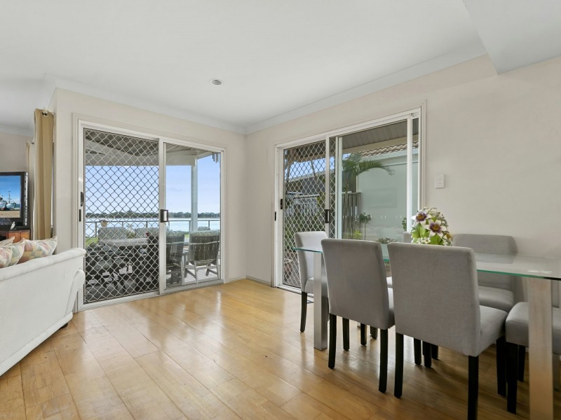 3/18 Spinnaker Drive, Sandstone Point QLD 4511